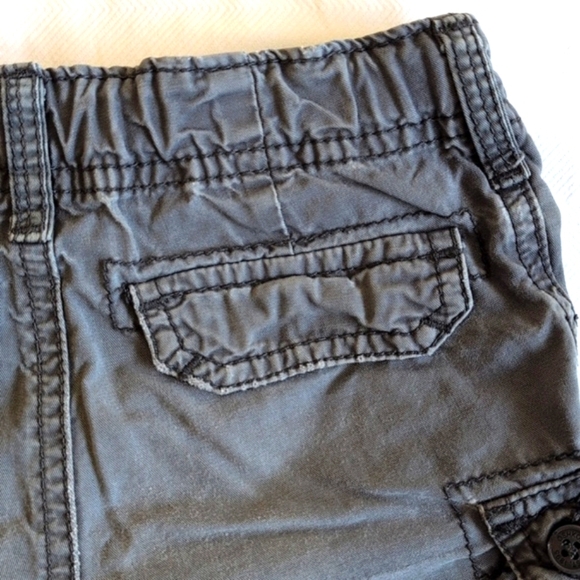 oshkosh b'gosh gray cotton twill cargo utility shorts 18 months baby boy - Picture 10 of 11